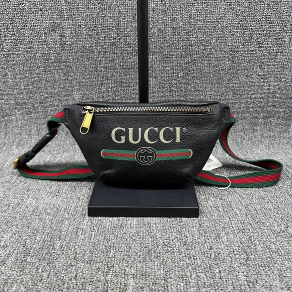 Authentic Gucci Logo Belt Small Black Belt Bag 399-121224 - Picture 2 of 11
